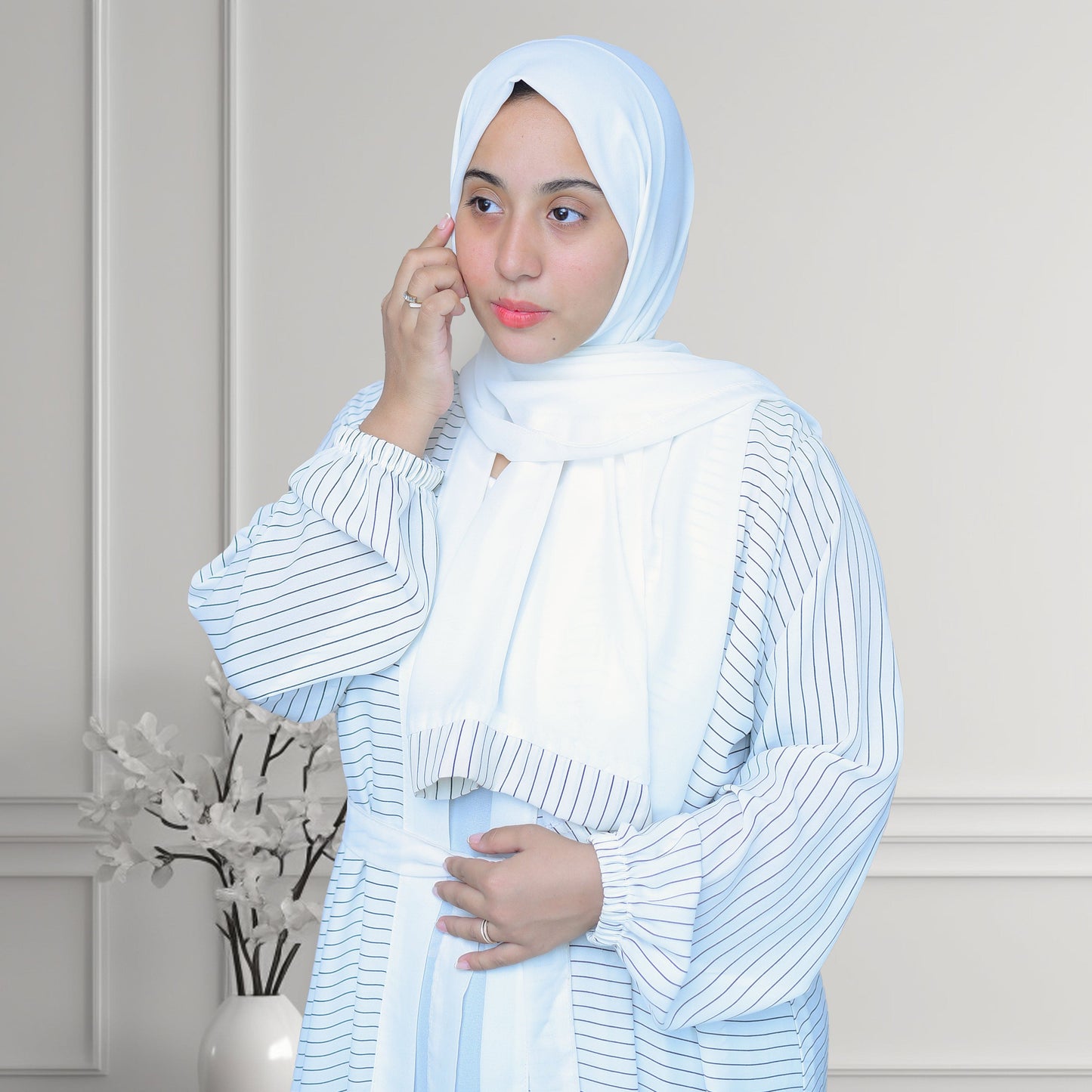 White Line Front Open Abaya