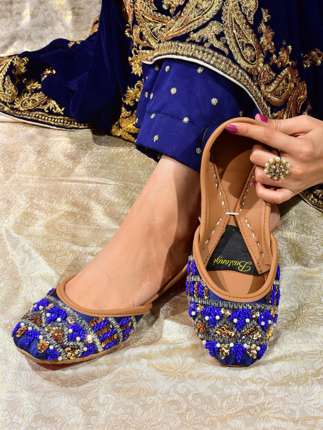 Aahat-e-Khas