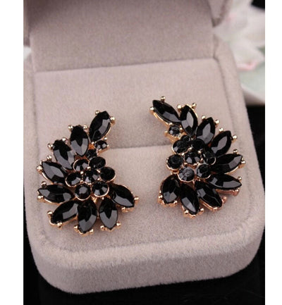 Shein- Crystal earrings - Bustangi