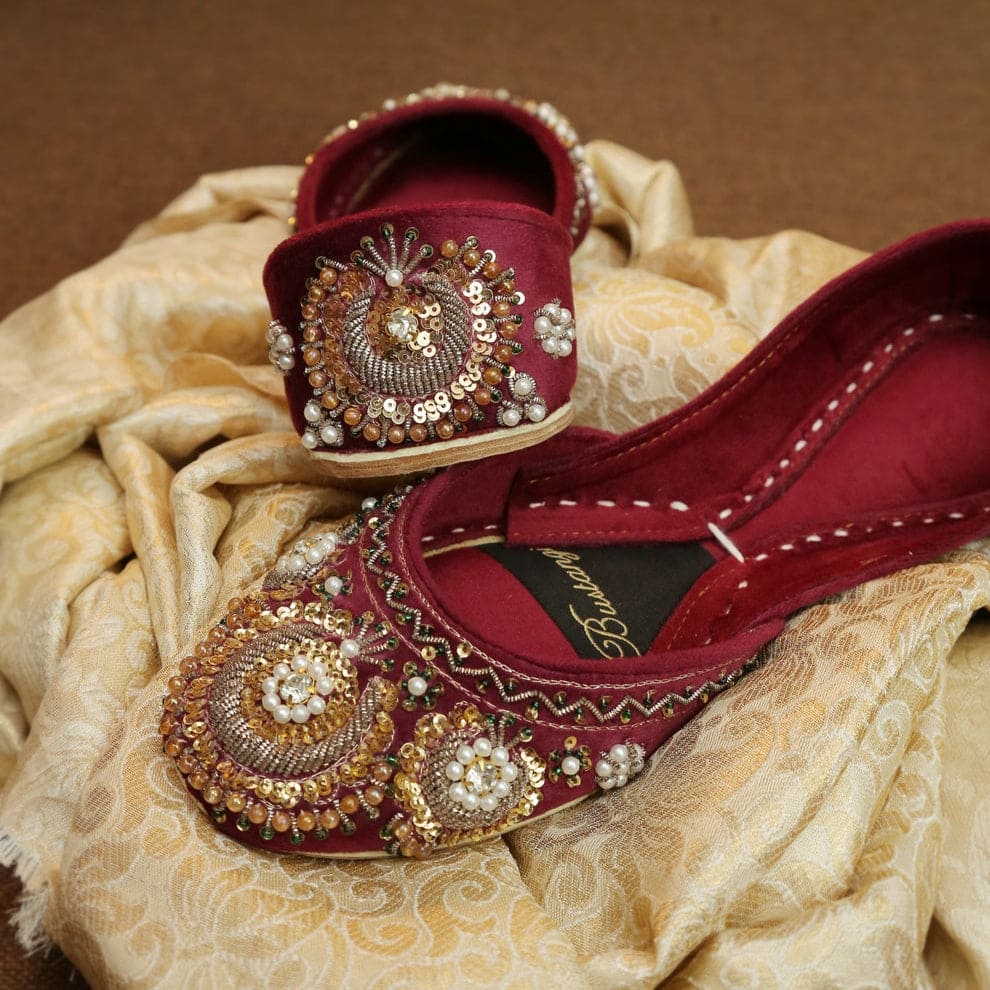 Buy Maroon Women Khussa E001 Online in Pakistan –